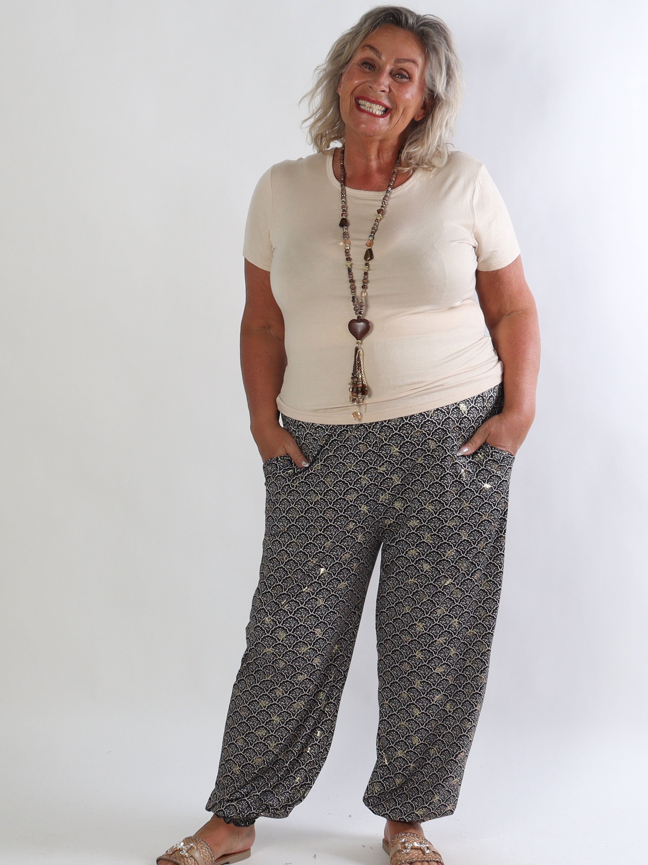 Pams Pattern Harem Pants - Elastiske plus size bukser med smock i taljen